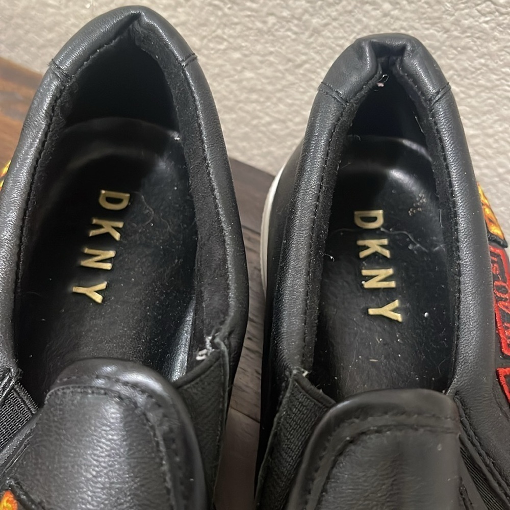 DKNY Limited Edition Braylee Black Leather
1989 Patchwork Academy Sneakers Sz 7 - Picture 3 of 12